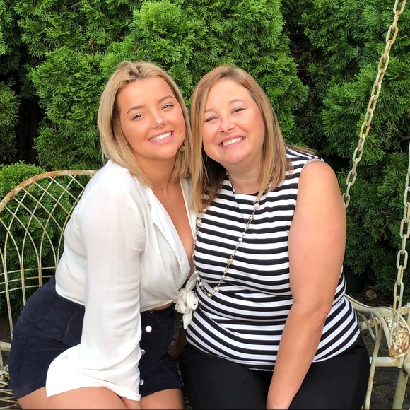 Meet your Posher, Amy - Picture 1 of 1